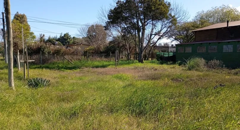 VENTA TERRENO EN PARQUE DEL PLATA SUR - Imagen 1